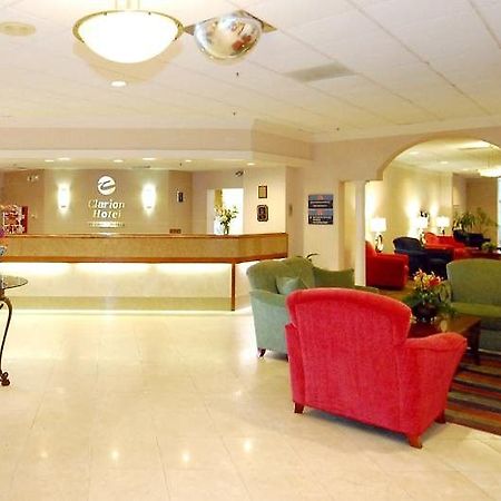 Clarion Hotel Fort Myers Exterior foto